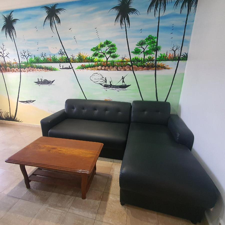 Bricos Appartement Sud Foire Dakar Exterior foto